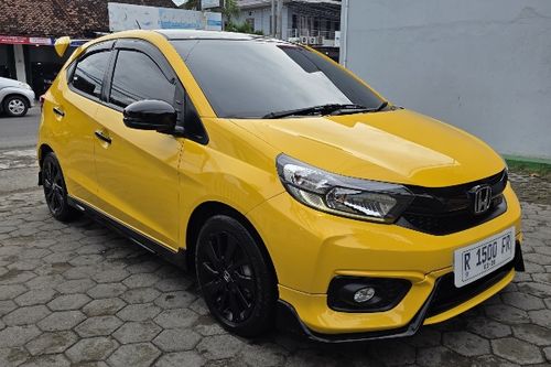 Second hand 2023 Honda Brio RS CVT Urbanite Edition 