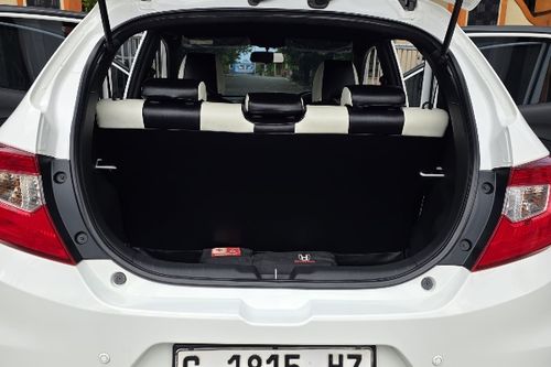 2023 Honda Brio RS M/T bekas