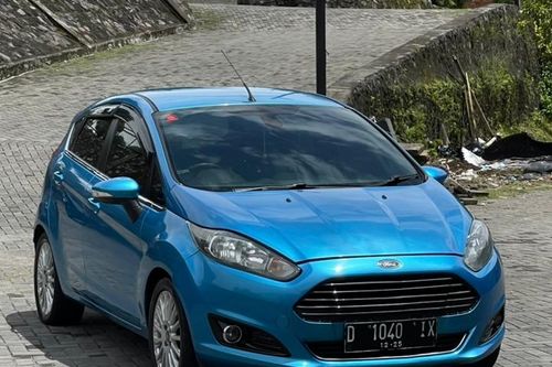 2014 Ford Fiesta  1.6 L AT S bekas