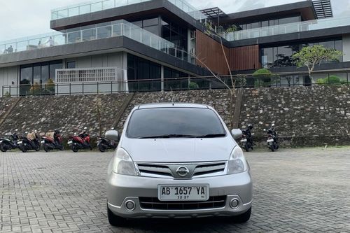 Used 2012 Nissan Grand Livina  1.5 SV MT