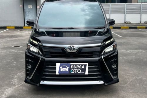 2018 Toyota Voxy 2.0L AT