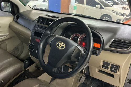 2013 Toyota Avanza G AT bekas