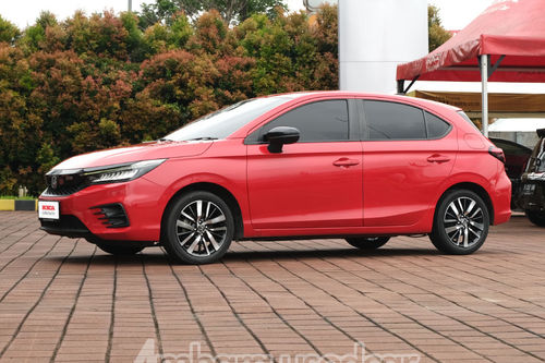 2021 Honda City Hatchback RS CVT bekas