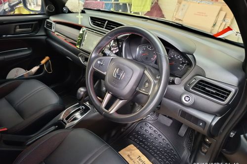 Dijual 2023 Honda WRV RS bekas