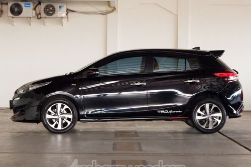 Dijual 2019 Toyota Yaris S TRD 1.5L AT bekas