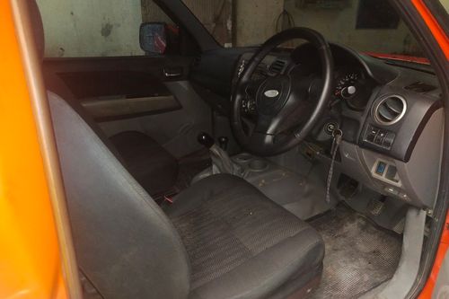 2011 Ford Ranger DC 2.5 XLT 4X4 MT bekas