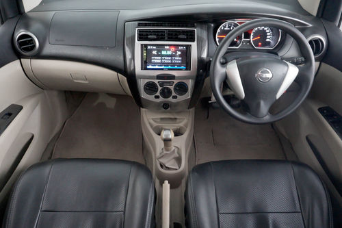 2017 Nissan Grand Livina 1.5 XV MT