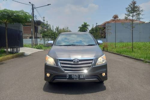 2013 Toyota Innova BENSIN G 2.0 MT bekas