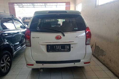 2013 Daihatsu Xenia  1.3L R DLX MT