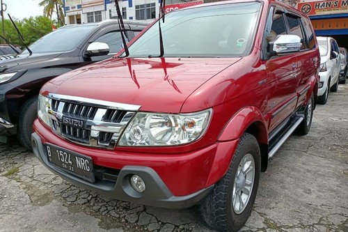Used 2017 Isuzu Panther Grand Touring 2.5L AT