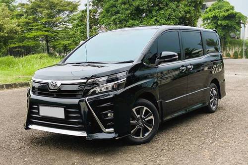 Used 2018 Toyota Voxy 2.0 CVT