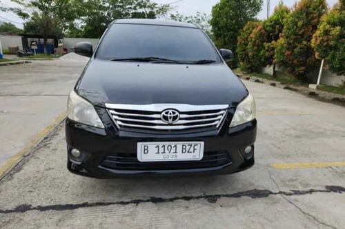 Used 2012 Toyota Kijang Innova 2.5 G MT DIESEL