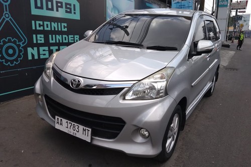 2014 Toyota Avanza Veloz  1500 VELOZ A/T LUX bekas
