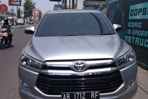 2020 Toyota Kijang Innova REBORN 2.0 V AT Bekas