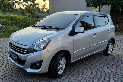 2018 Daihatsu Ayla 1.0L X MT bekas