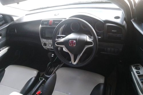 2nd Hand 2010 Honda City E AT