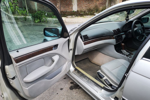 Used 2003 BMW 3 Series Sedan 325iat