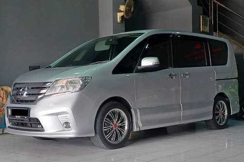 2014 Nissan Serena Highway Star