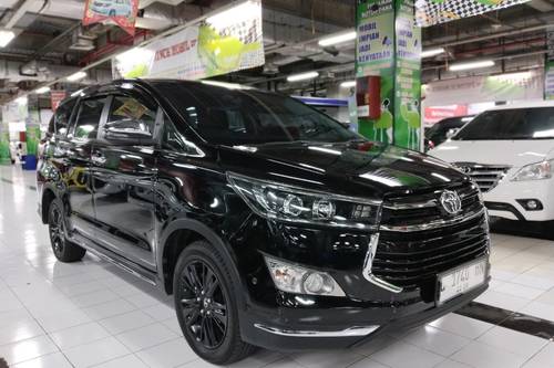 2017 Toyota Innova REBORN DIESEL VENTURER 2.5 AT bekas