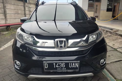Beli mobil bekas