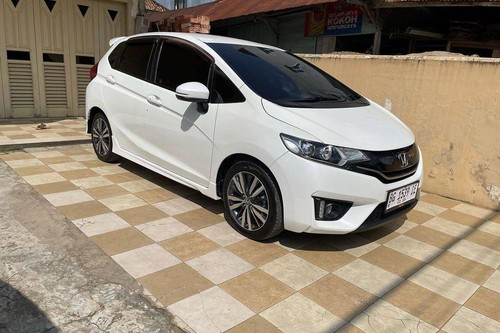 2017 Honda Jazz RS CVT bekas