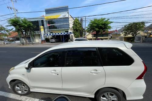 2013 Toyota Avanza Veloz  1.5 AT