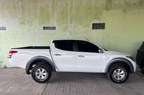 Old 2018 Mitsubishi Triton 2.5 L DC GLS (4X4) MT