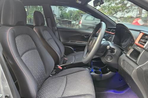 Beli mobil bekas