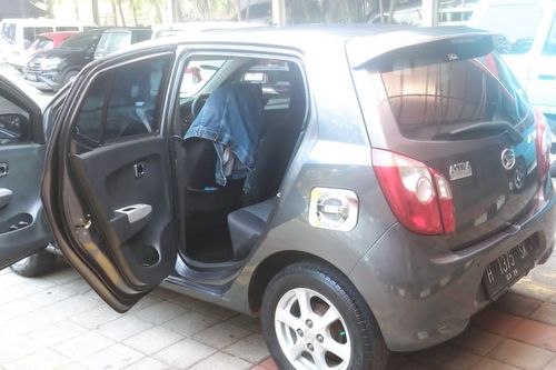 Old 2015 Daihatsu Ayla 1.0 X MT