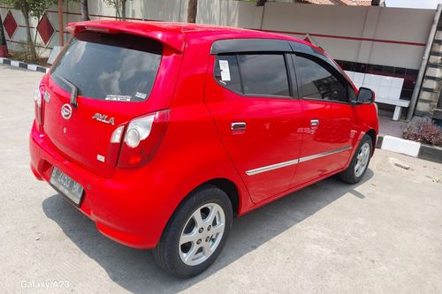 2016 Daihatsu Ayla 1.0L X MT bekas