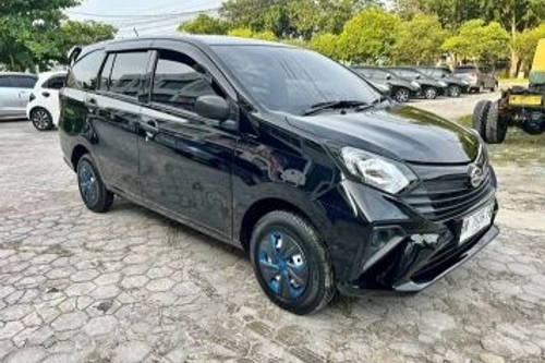 2022 Daihatsu Sigra 1.0 D MT bekas