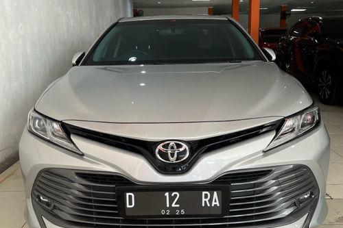 2019 Toyota Camry 2.5 V