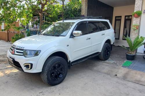 2012 Mitsubishi Pajero Sport  Dakar 4x4