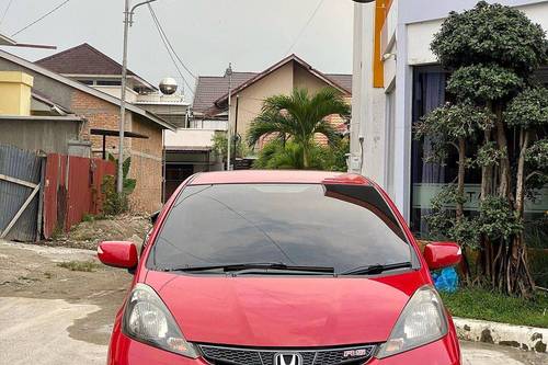 2013 Honda Jazz  1.5L RS MT bekas