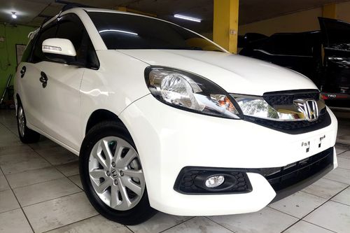 Beli mobil bekas