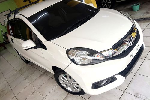 Beli mobil bekas