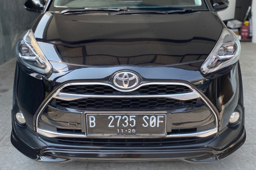 2016 Toyota Sienta Q CVT