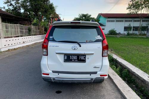 Beli mobil bekas