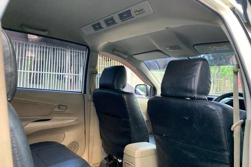 Beli mobil bekas
