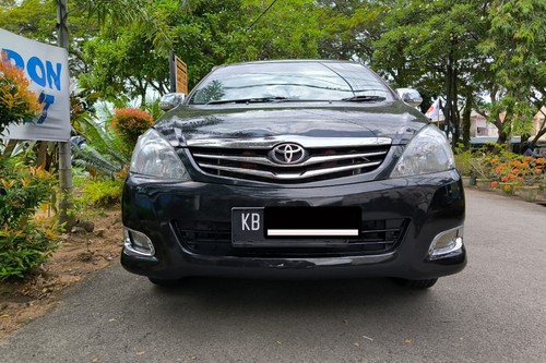 Used 2010 Toyota Kijang Innova 2.0L G MT