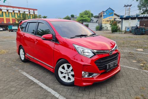 Second hand 2023 Daihatsu Sigra 1.2 R DLX MT 