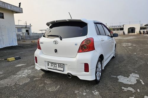 Used 2012 Toyota Yaris E AT