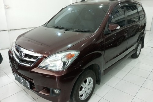 2010 Daihatsu Xenia  LI FAM 1.0 MT bekas