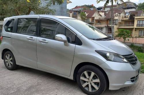 2011 Honda Freed  PSD bekas