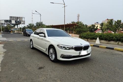 Used 2018 BMW 5 Series Sedan  530i Luxury