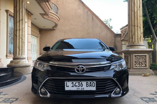 Used 2018 Toyota Camry 2.5 V