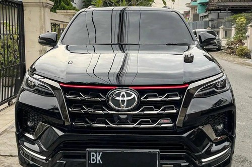 2021 Toyota Fortuner VRZ 4X2 TRD 2.4L AT bekas