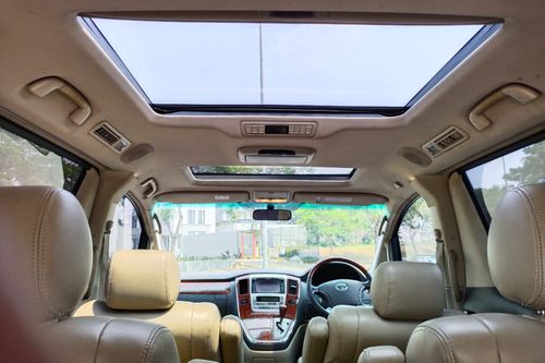 Used 2004 Toyota Alphard 3.0 V AT