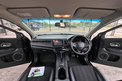 2017 Honda HRV 1.5L E CVT bekas