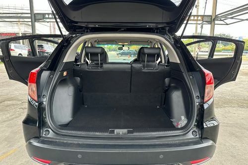 2017 Honda HRV 1.5L E CVT bekas